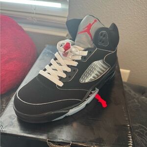 Black and Red Men's Sneakers Retro 5